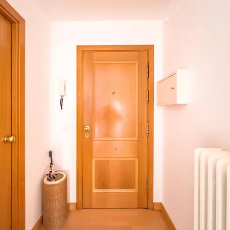 Jacint, Apartment Banyoles